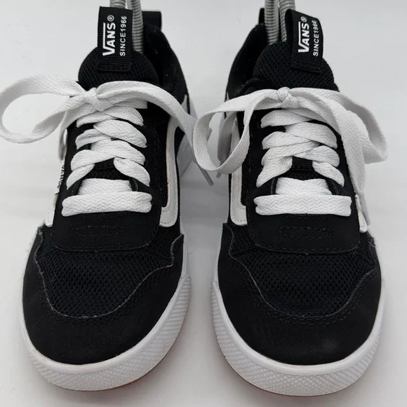 Vans Range EXP Low Top Youth Size 4 Black White Nylon Suede Sneakers - Picture 8 of 16